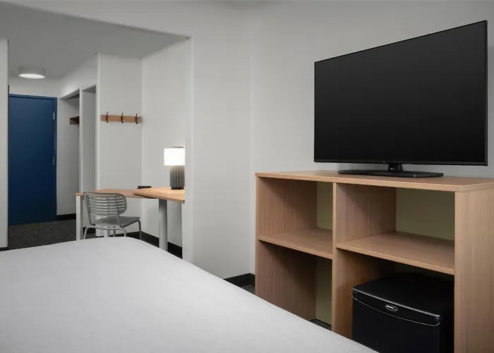 Hotel Spark By Hilton Airport Tucson