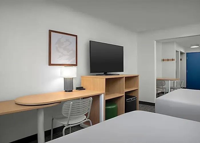 Hotel Spark By Hilton Airport Tucson