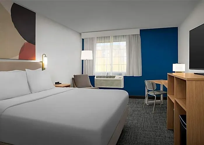Spark By Hilton Airport 3*
