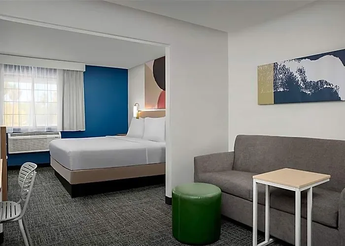 Spark By Hilton Airport