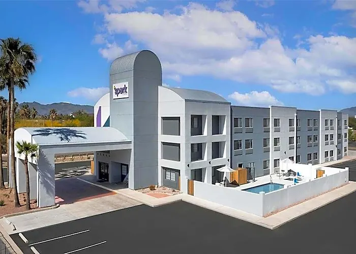 Spark By Hilton Airport Tucson