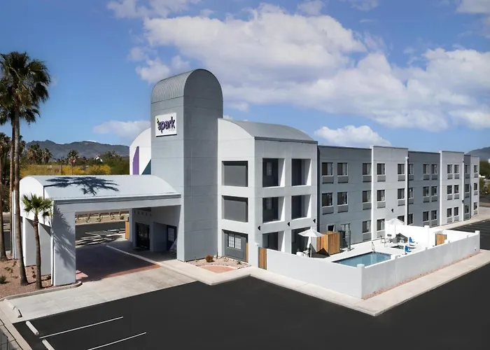 Spark By Hilton Airport
